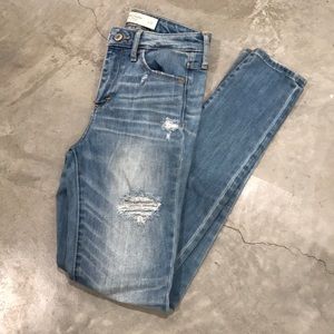 Abercrombie High Waisted Light Wash Ripped Jeans